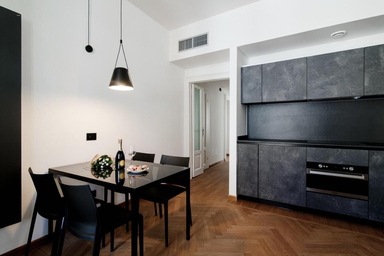 Dome'S Charme - The House Of Travelers Apartment Como Exterior photo