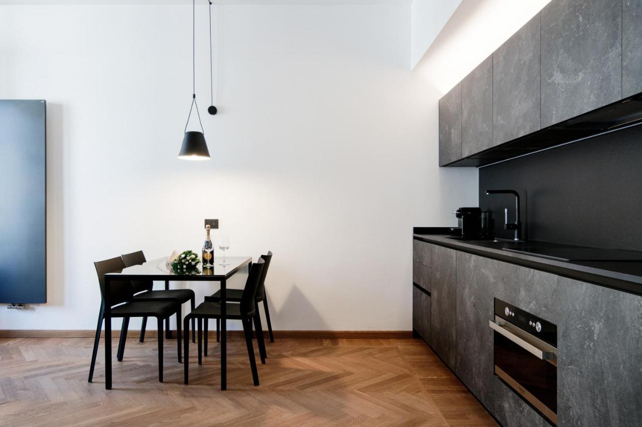 Dome'S Charme - The House Of Travelers Apartment Como Exterior photo