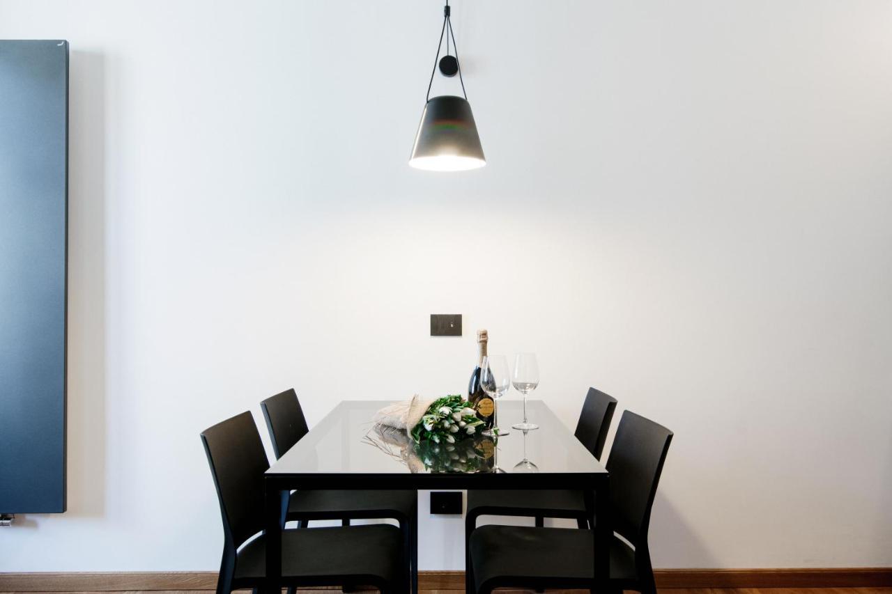 Dome'S Charme - The House Of Travelers Apartment Como Exterior photo