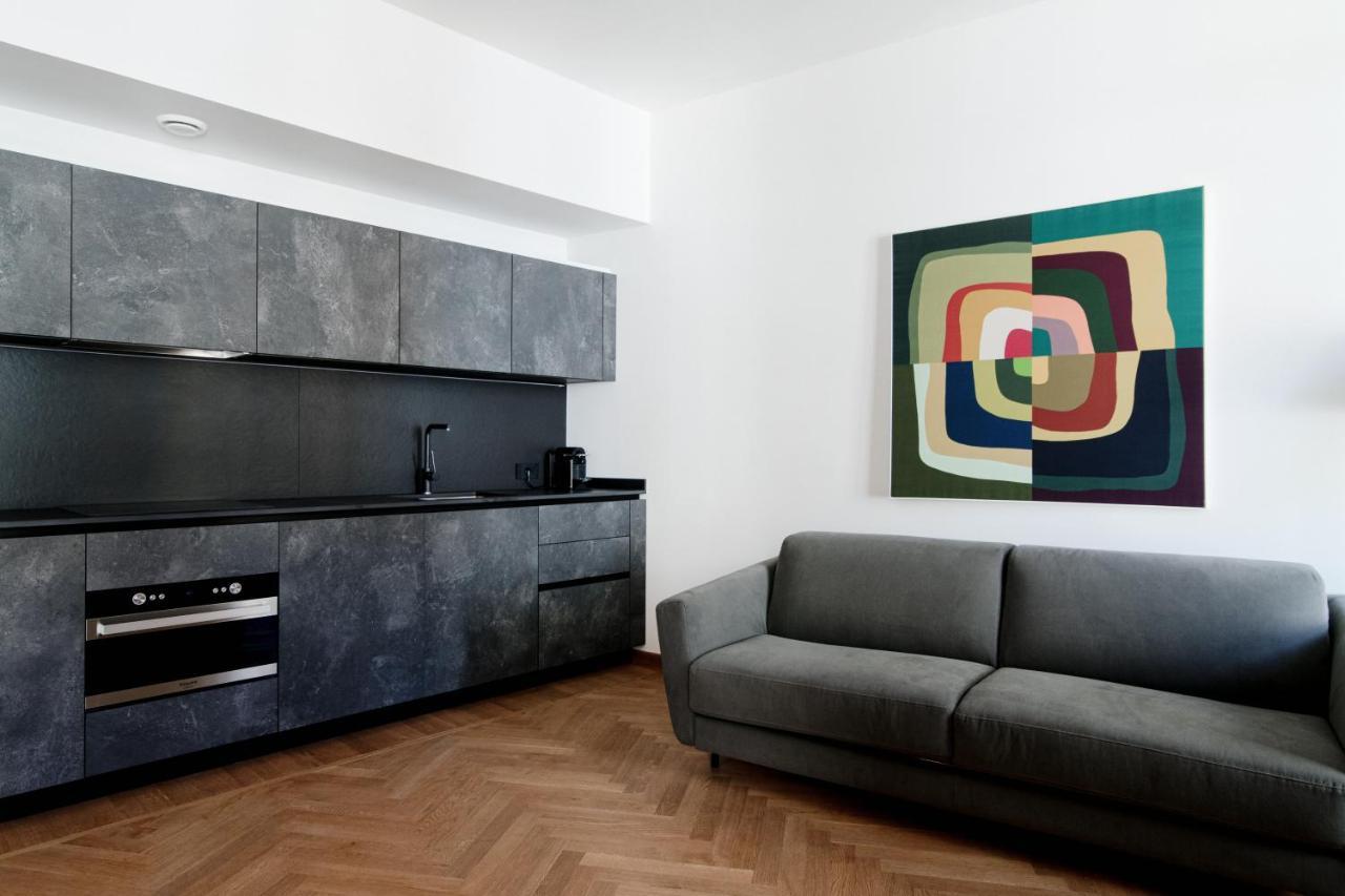 Dome'S Charme - The House Of Travelers Apartment Como Exterior photo